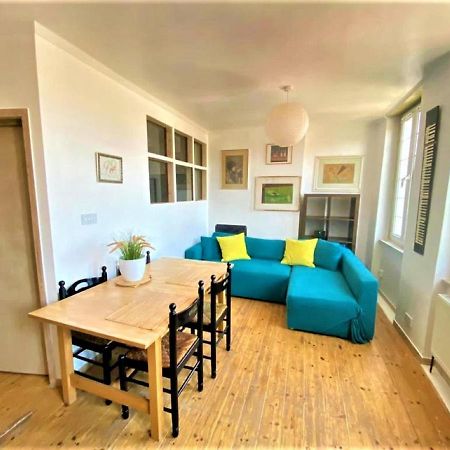 Splendid 1 Bedroom Flat + Terrace London Exterior foto
